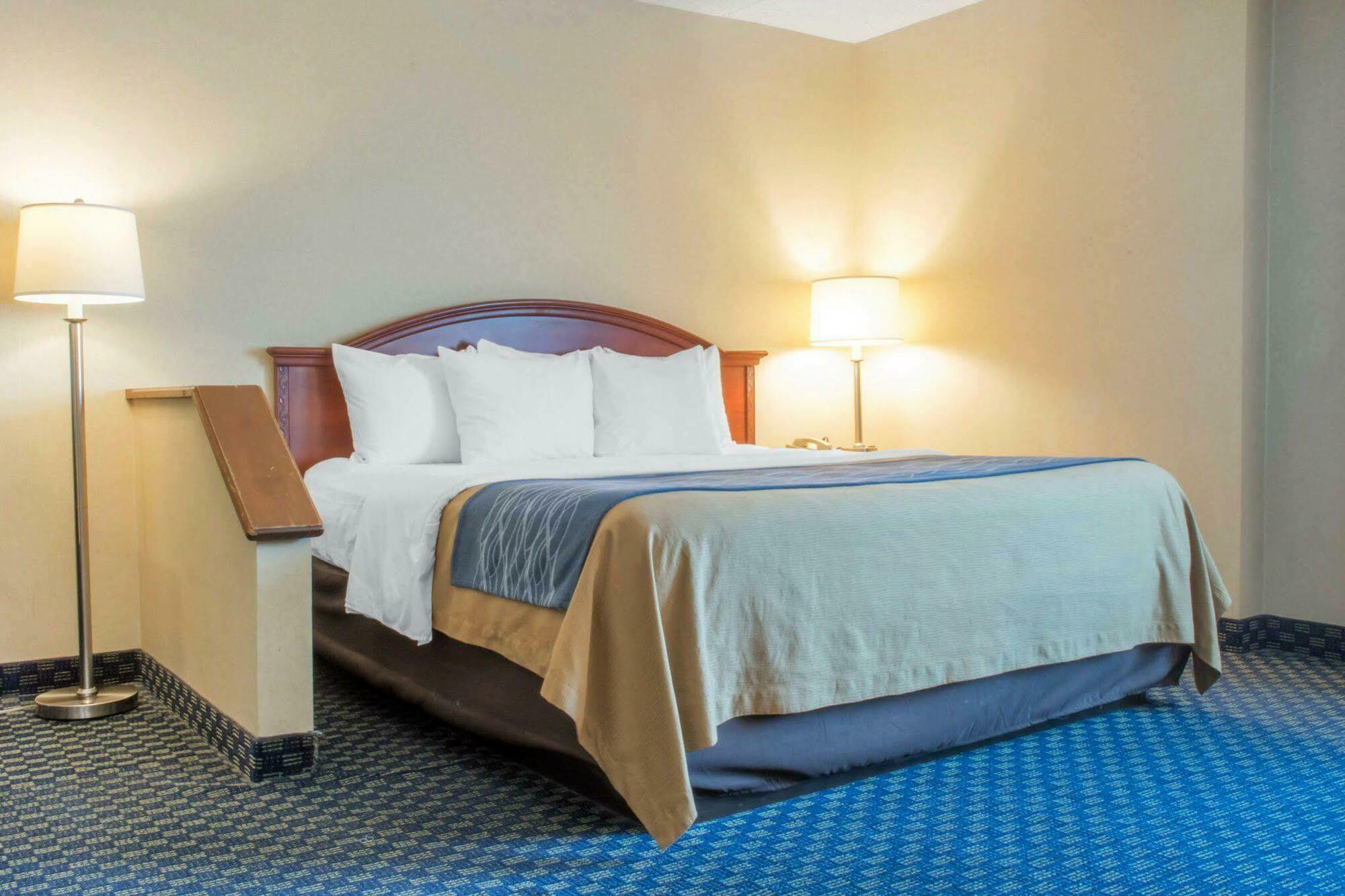 Hammock Hotel Rochester Niagara Falls Buitenkant foto